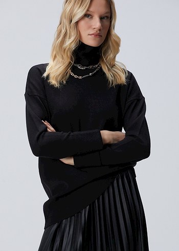 NetWork Siyah Yüksek Yaka Kadın Kazak - Görsel 3