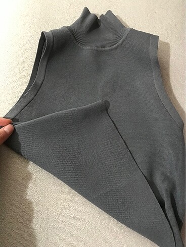 Zara Zara crop top