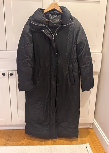 m Beden Bershka Siyah Uzun Cepli Fermuarlı Kadın Mont