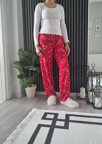 Kırmızı Desenli Kadın Pijama Altı - Görsel 2