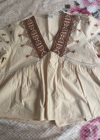 Nakışlı Bej Bohem Bluz