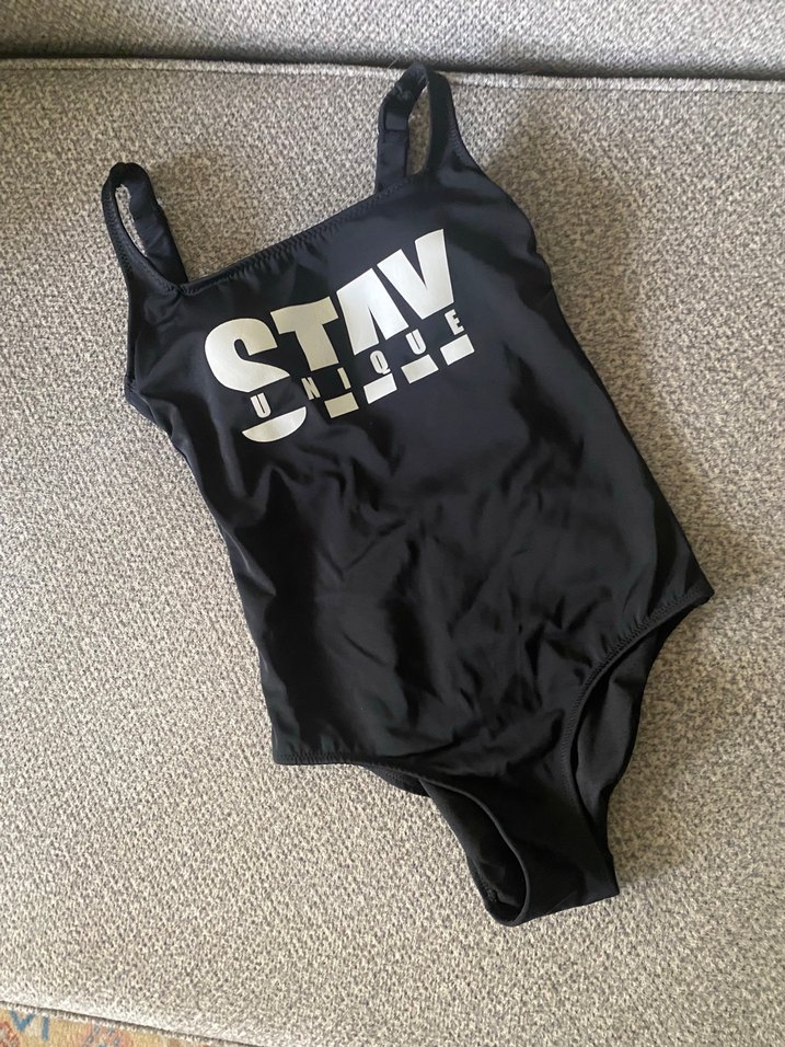 Parlak Siyah Baskılı Kadın Mayo - Görsel 2