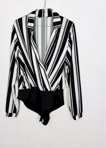 xs Beden V Yaka Zebra Desenli bluz badi