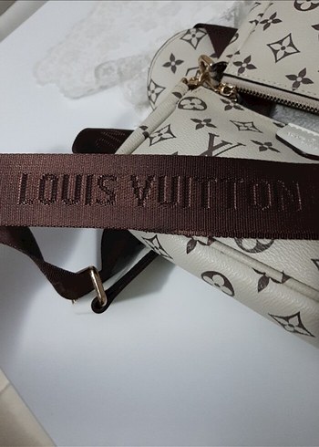 Beyaz Deri Kadın Çapraz Çanta - Görsel 7