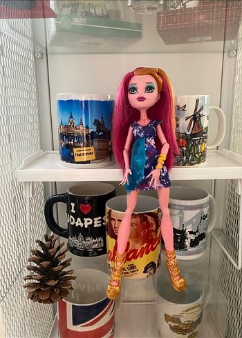 Parlak Çok Renkli Oyuncak Bebek - Görsel 2