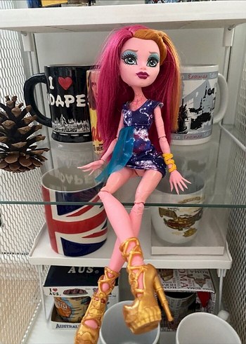 Parlak Çok Renkli Oyuncak Bebek - Görsel 9