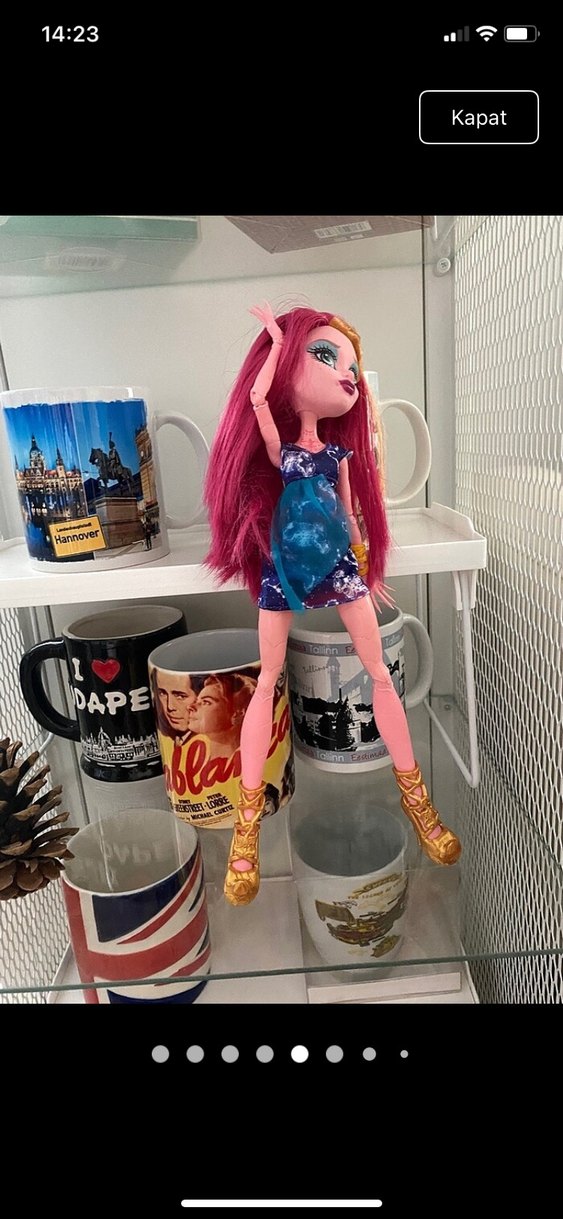 Parlak Çok Renkli Oyuncak Bebek - Görsel 4