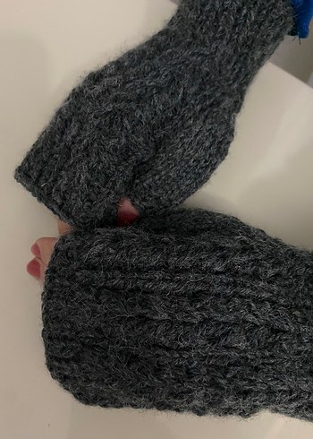 Gri Örgü Parmaksız Kadın Eldiveni - Görsel 4