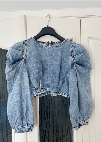 Mavi Batik Desenli Kot Crop Top - Görsel 2