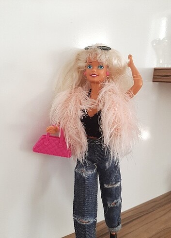Beden Renk Barbie