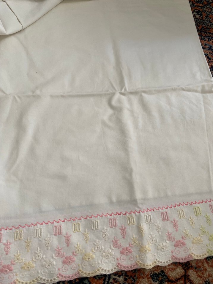 Fistolu , pikolu beyaz  Pastel Nevresim Takımı - Görsel 5