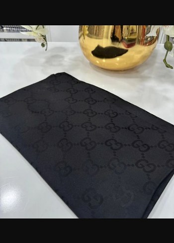 Gucci G desen ithal pamuk ipek şal siyah