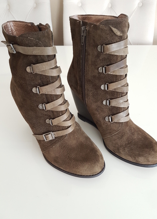 BCBG Maxazria BCBGeneration