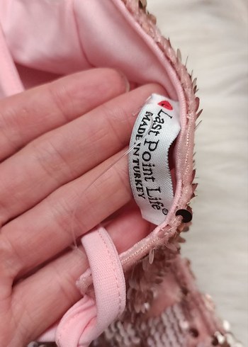 Pembe kadife pullu abiye
Boy 85
İki gögus uzeri kol alti 40cm - Görsel 5