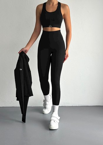 Siyah Uzun Kollu Mini Spor Üst - Görsel 7