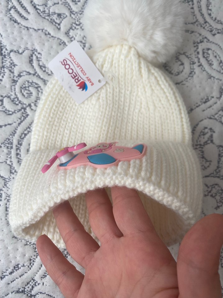 Beyaz Ponponlu Çocuk Bere - Görsel 2