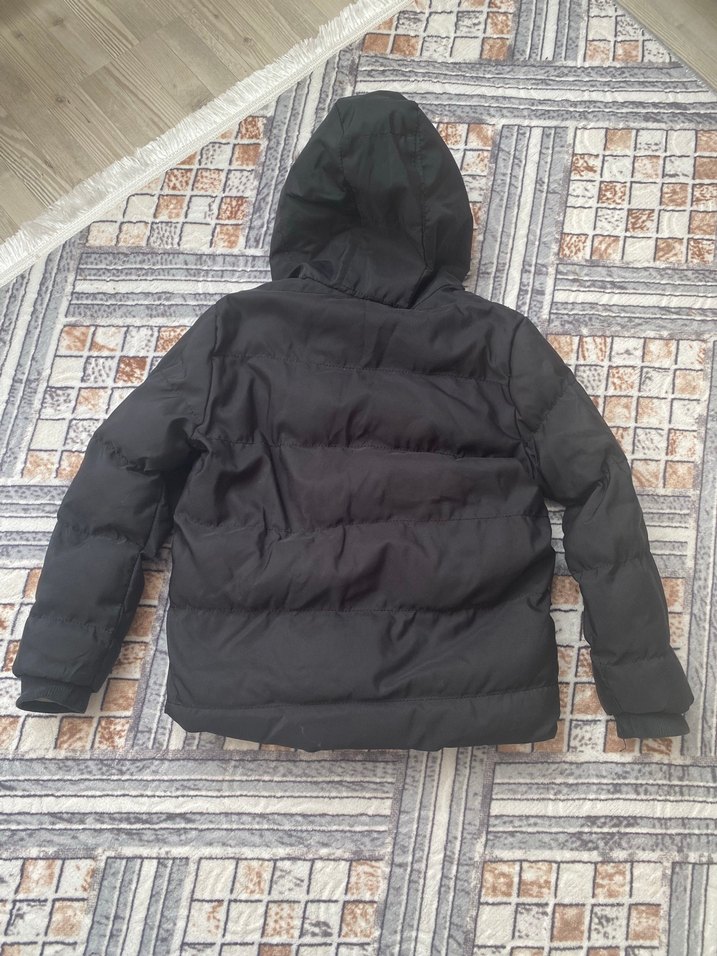 Siyah Kürklü Erkek Çocuk Mont - Görsel 2