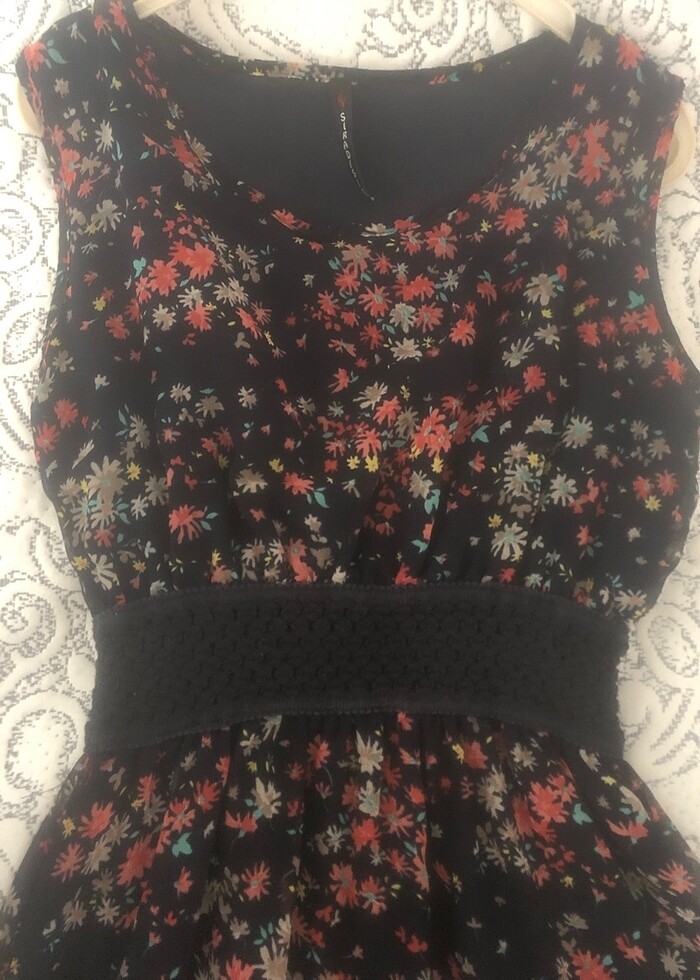 Lacivert çiçekli elbise - Görsel 2