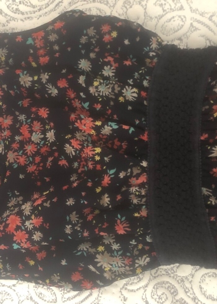 Lacivert çiçekli elbise - Görsel 4