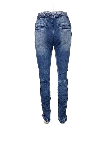 28 Beden H&M Jean / Kot %70 İndirimli.