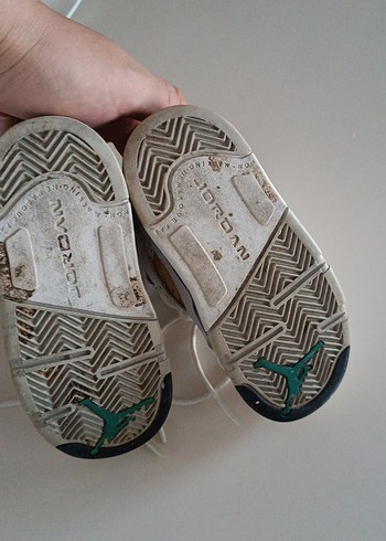 25 Beden beyaz Renk Çocuk Beyaz Jordan Spor Ayakkabı Velcro Bağcıklı