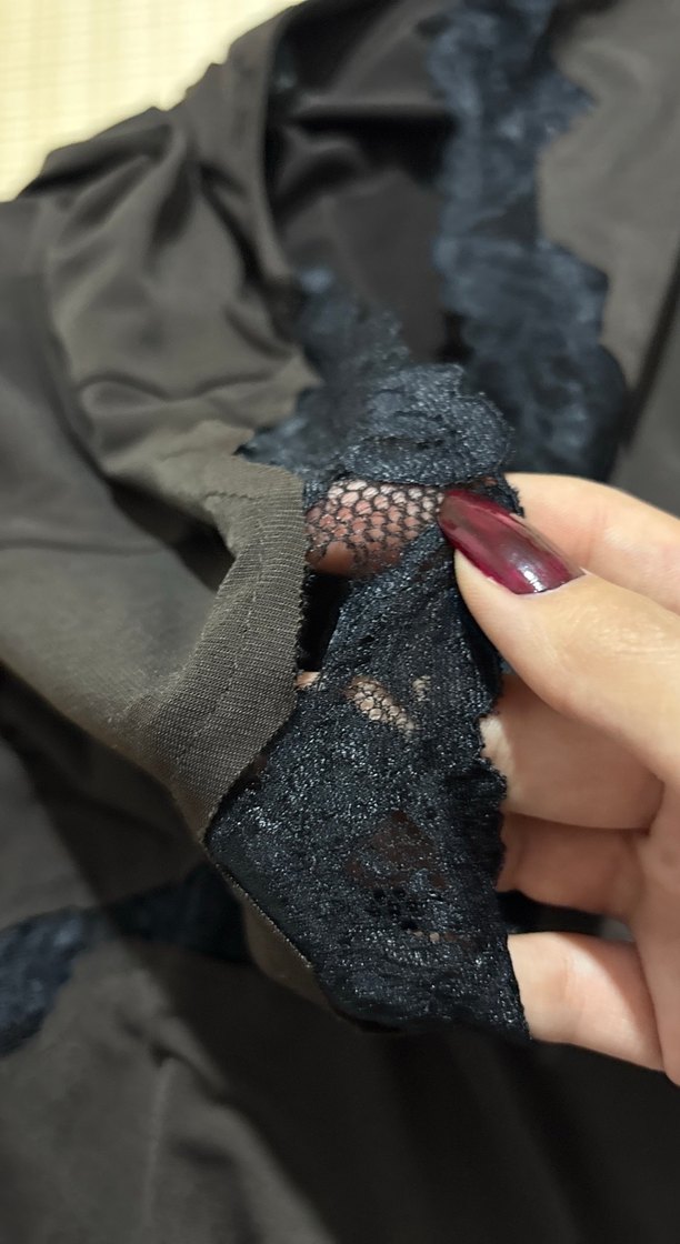 Dantel detaylı bluz - Görsel 2