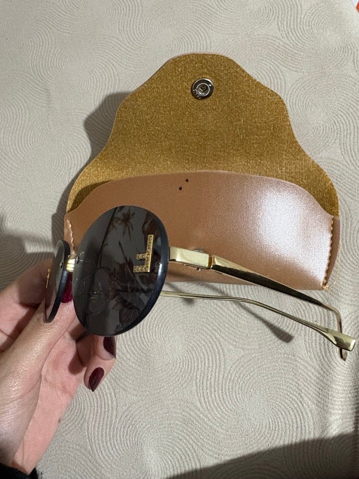 Kadın Güneş Gözlüğü - Görsel 2