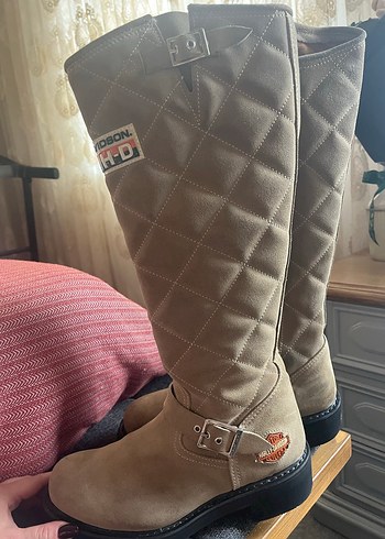 Kahverengi Süet Tokalı Kadın Diz Boyu Bot - Görsel 2