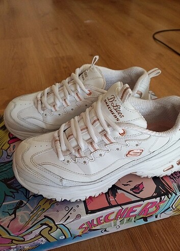 36 Beden beyaz Renk Skechers delites model