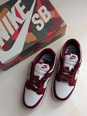 NİKE DUNK LOW