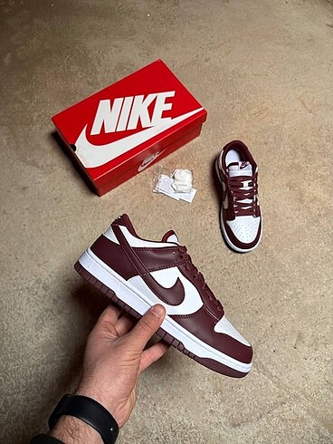 NİKE DUNK LOW BORDO