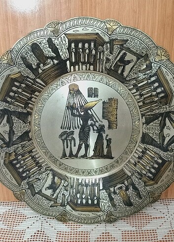 Bakır uzak doğu tabak
