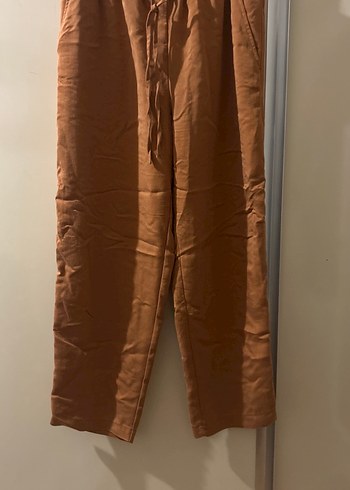 Kadın Kahverengi Kuşaklı Saten Pantolon - Görsel 2