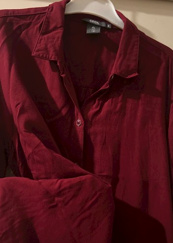 Bordo Düğmeli Kadın Gömlek - Görsel 4