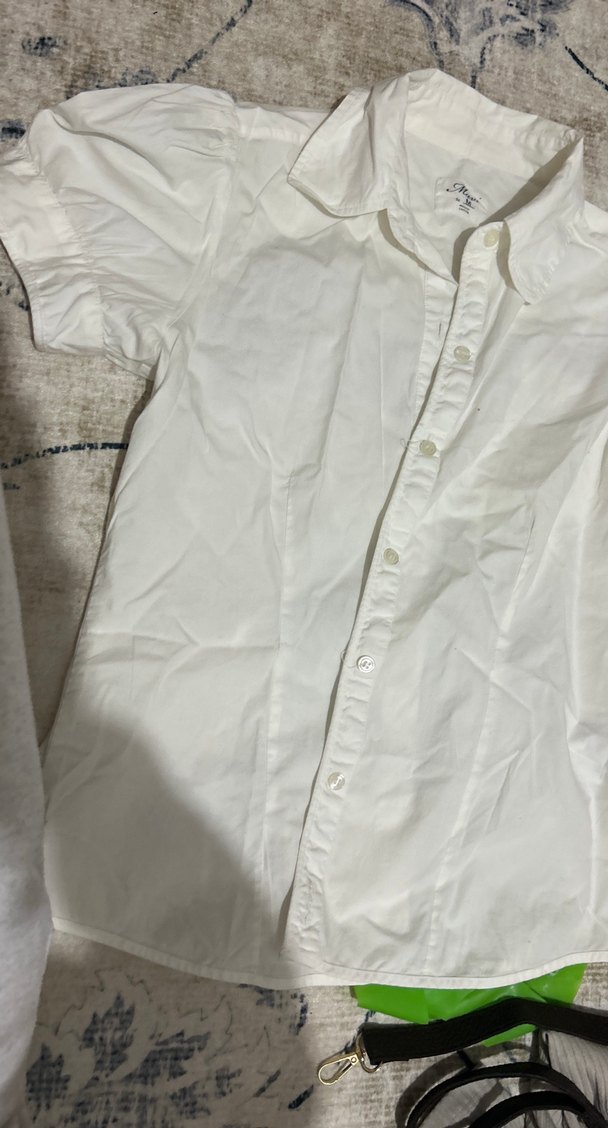 Düğmeli Beyaz Keten Kısa Kollu Kadın Gömlek - Görsel 2