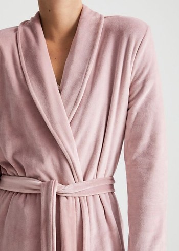 Oysho sabahlık
Pembe Midi Kadın Bornoz/
1-2kez giyildi yeni gibi - Görsel 2