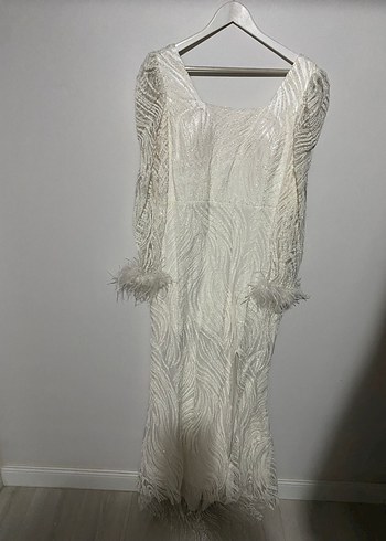 Kolları Otrişli İşlemeli Abiye Elbise - Görsel 3