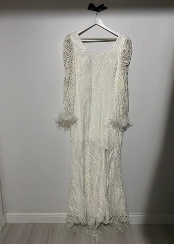 Kolları Otrişli İşlemeli Abiye Elbise - Görsel 2