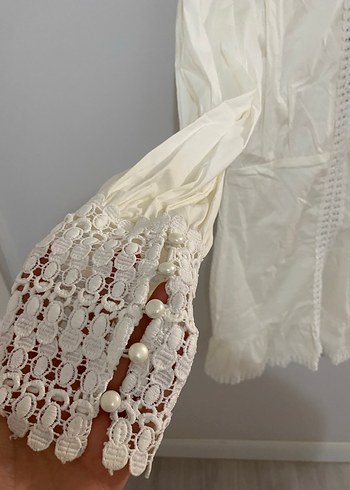 Dantel Detaylı Beyaz Mini Elbise - Görsel 2