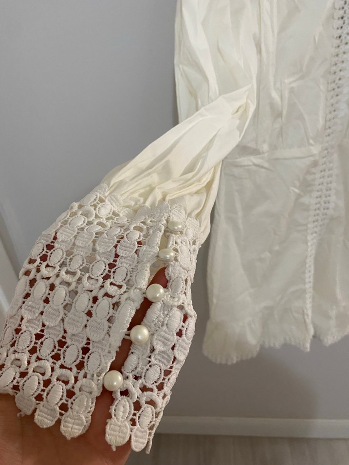 Dantel Detaylı Beyaz Mini Elbise - Görsel 2