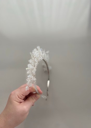Beyaz Kristal Boncuklu Taç - Görsel 5