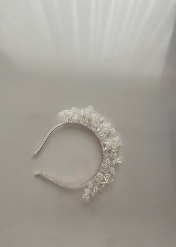 Beyaz Kristal Boncuklu Taç - Görsel 6