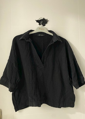 Siyah V Yakalı Müslin Gömlek - Görsel 4