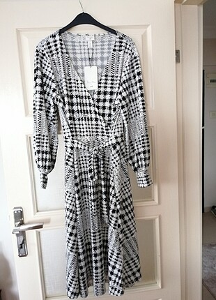 H&M marka elbise