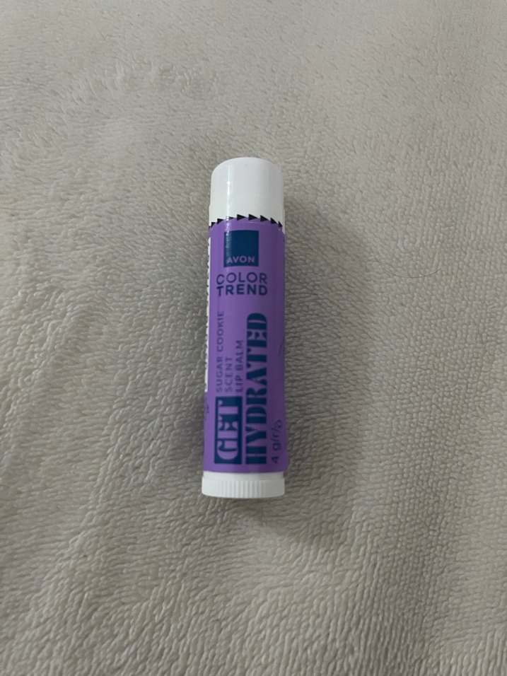 Avon Color Trend Nemlendirici Dudak Balmı - Görsel 2