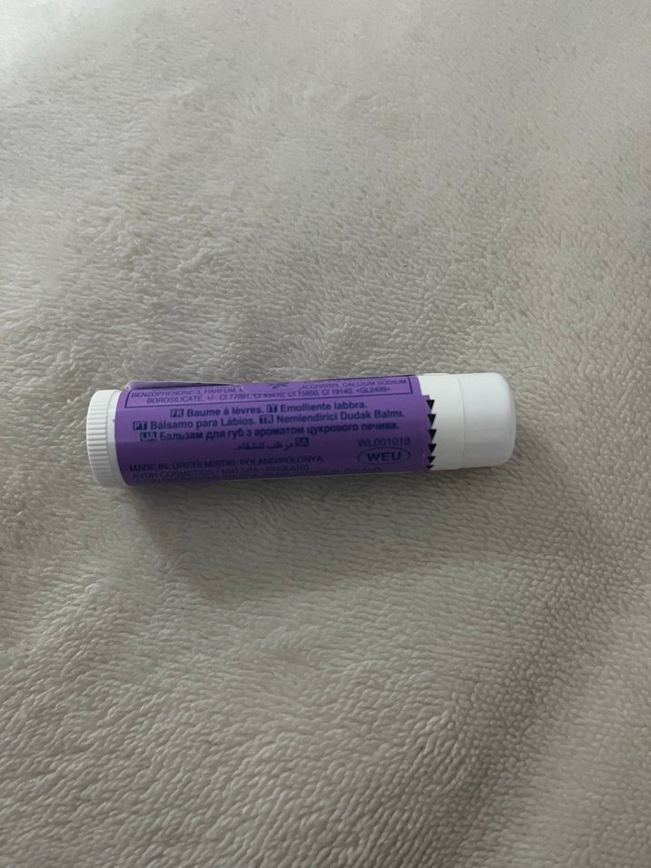 Avon Color Trend Nemlendirici Dudak Balmı - Görsel 4