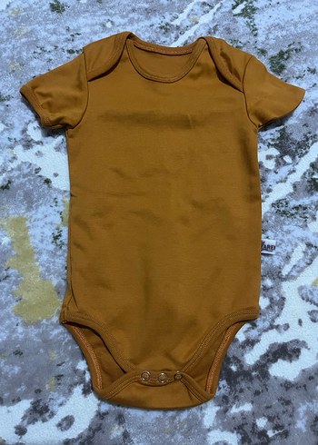 Kısa Kollu Bebek Body Zıbın