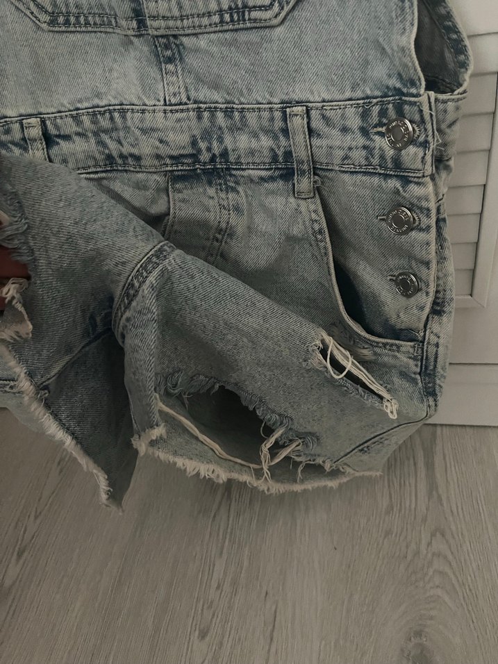 Stradivarius Kadın Denim Şort Tulum - Görsel 5