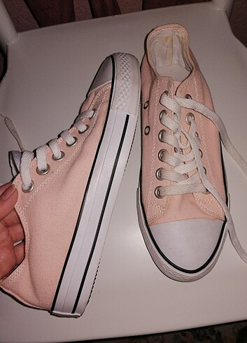 38 Beden Pudra Converse