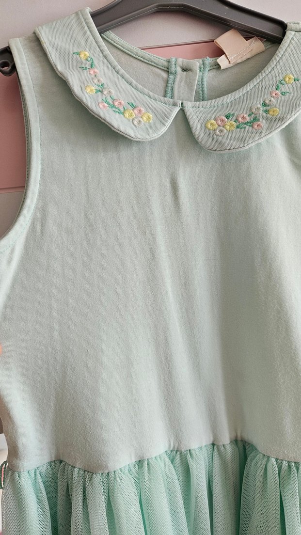 Yeşil Nakışlı Kolsuz Kız Elbisesi - Görsel 2